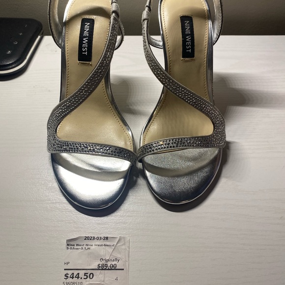 Silver Nine West heels - Picture 2 of 4